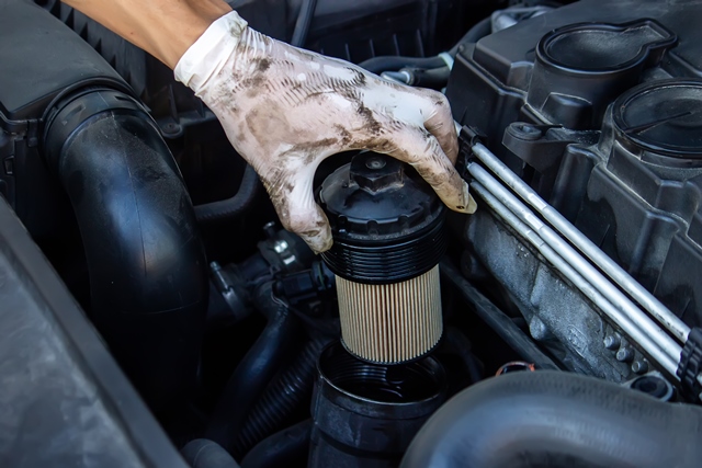 Fuel Filter Problems: How to Spot Issues and Boost Your Car's Performance